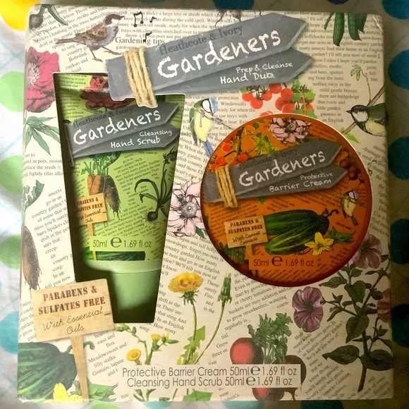Heathcote & Ivory Other - Gardeners Prep and cleanse hand duo